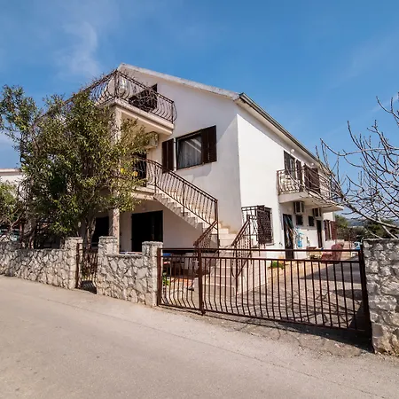 Fidelis Trogir