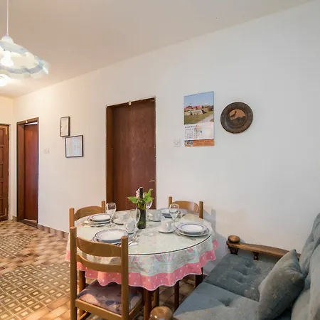 Apartment Fidelis Trogir
