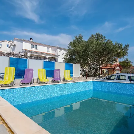 Fidelis Трогир